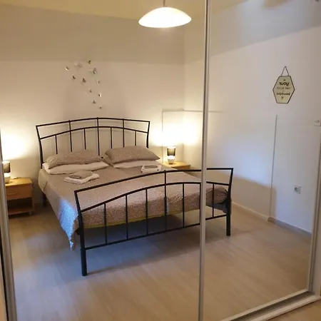 Apartment Barbara Chanel Porec