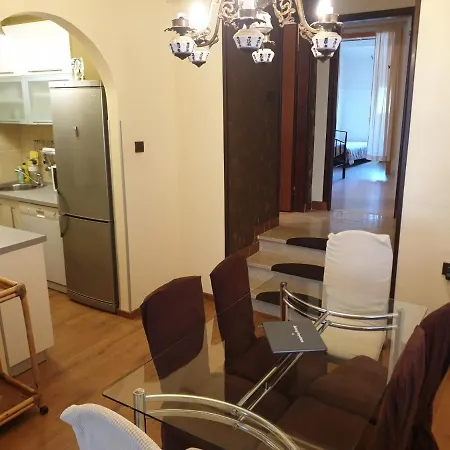 Barbara Chanel Apartment *